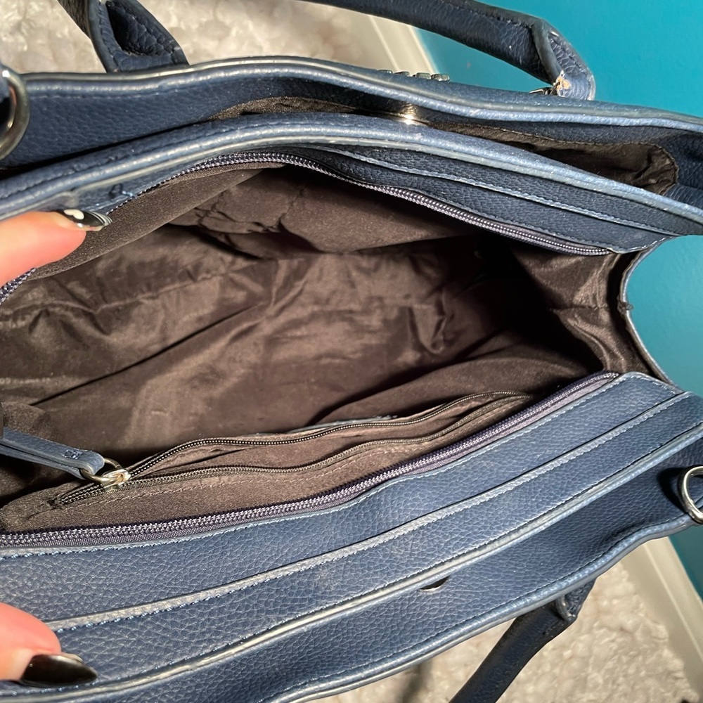 Navy Handbag - Picture 5 of 11